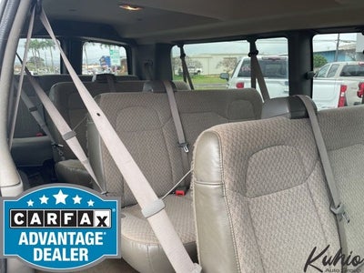 2017 Chevrolet Express 3500 LT Passenger