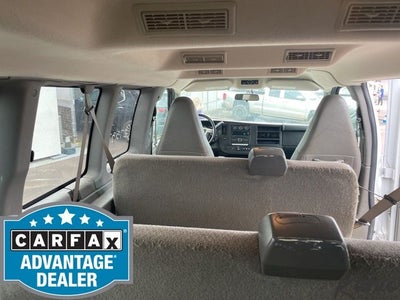 2017 Chevrolet Express 3500 LT Passenger