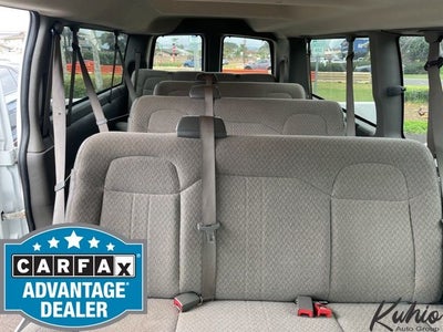 2017 Chevrolet Express 3500 LT Passenger