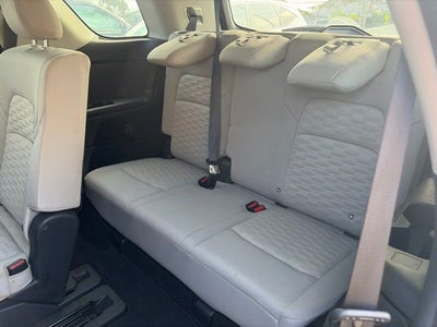 2023 Nissan Pathfinder SV