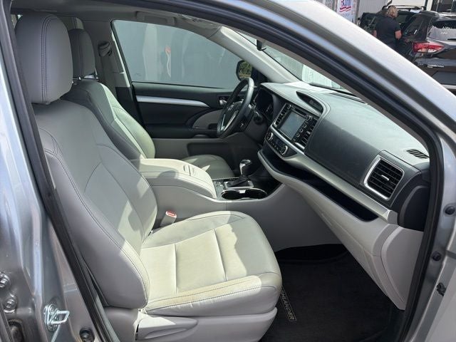 2015 Toyota Highlander XLE V6