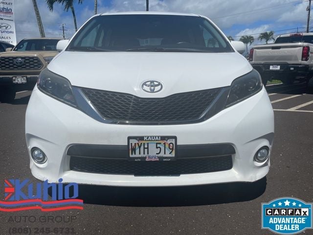 2015 Toyota Sienna SE 8 Passenger