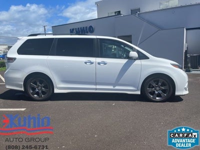 2015 Toyota Sienna SE 8 Passenger