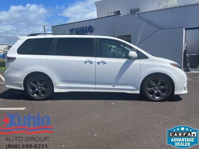 2015 Toyota Sienna SE 8 Passenger