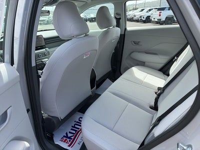 2026 Hyundai KONA SE