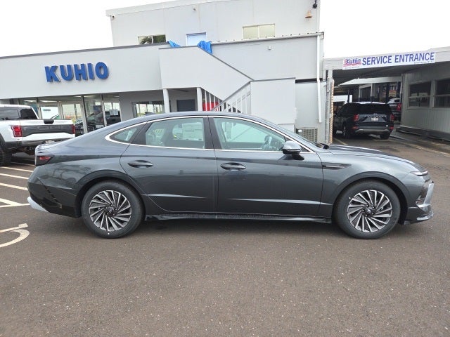 2025 Hyundai SONATA HYBRID SEL