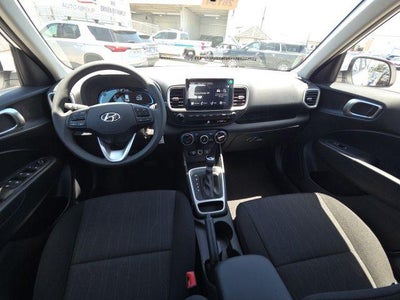 2026 Hyundai VENUE SE