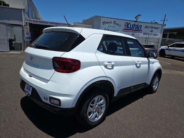 2026 Hyundai VENUE SE