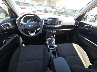 2026 Hyundai VENUE SE