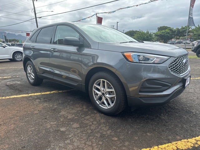 2023 Ford Edge SE