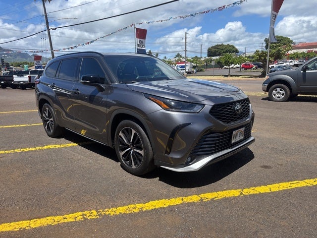 2022 Toyota Highlander XSE