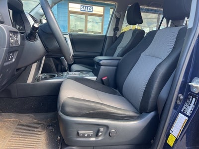 2022 Toyota 4Runner SR5