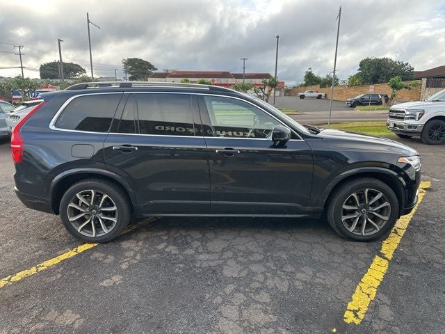 2019 Volvo XC90 T6 Momentum